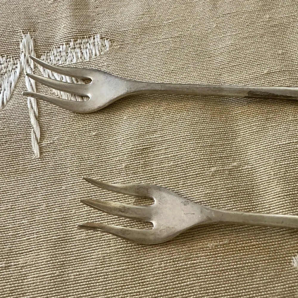 Pair of 2 Vintage WM Rogers & Sons AA Cocktail / Olive / Pickle Fork.